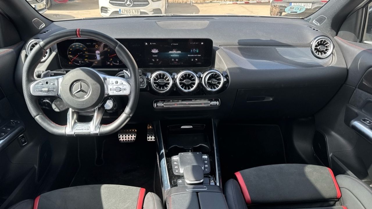 mercedes-gla-mercedes-amg-gla-35-4matic-imagen-7
