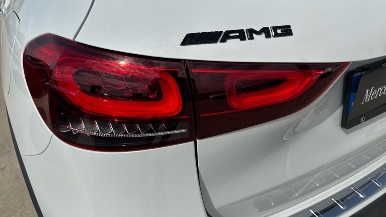 mercedes-gla-mercedes-amg-gla-35-4matic-imagen-24