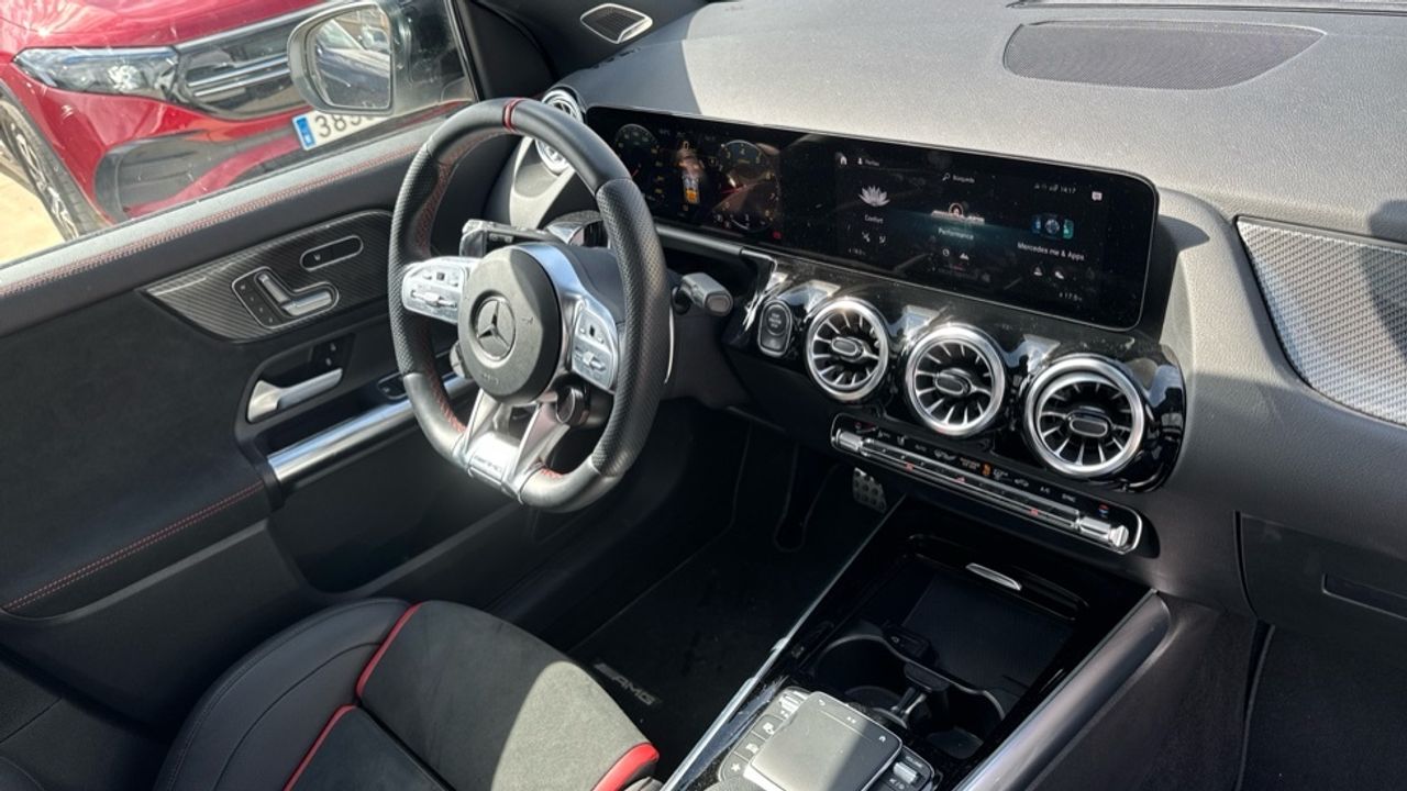 mercedes-gla-mercedes-amg-gla-35-4matic-imagen-9