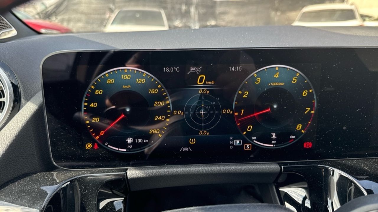 mercedes-gla-mercedes-amg-gla-35-4matic-imagen-18