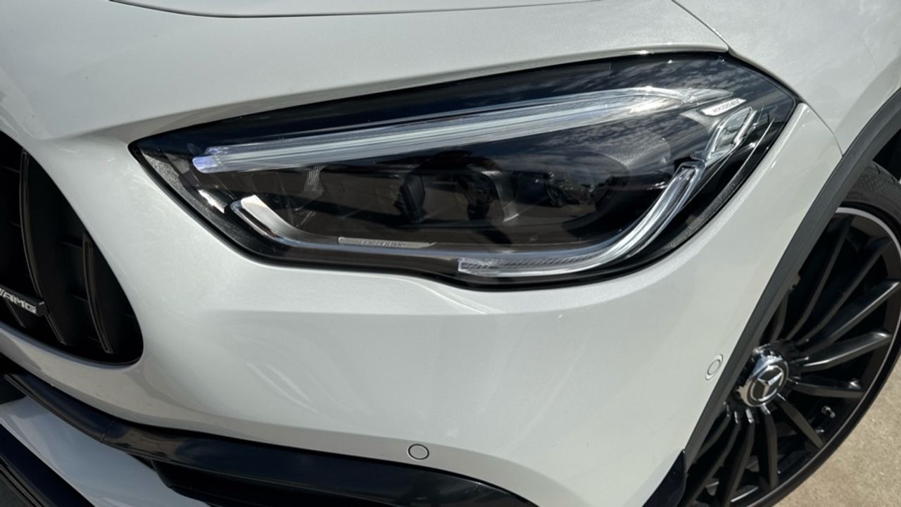 mercedes-gla-mercedes-amg-gla-35-4matic-imagen-14