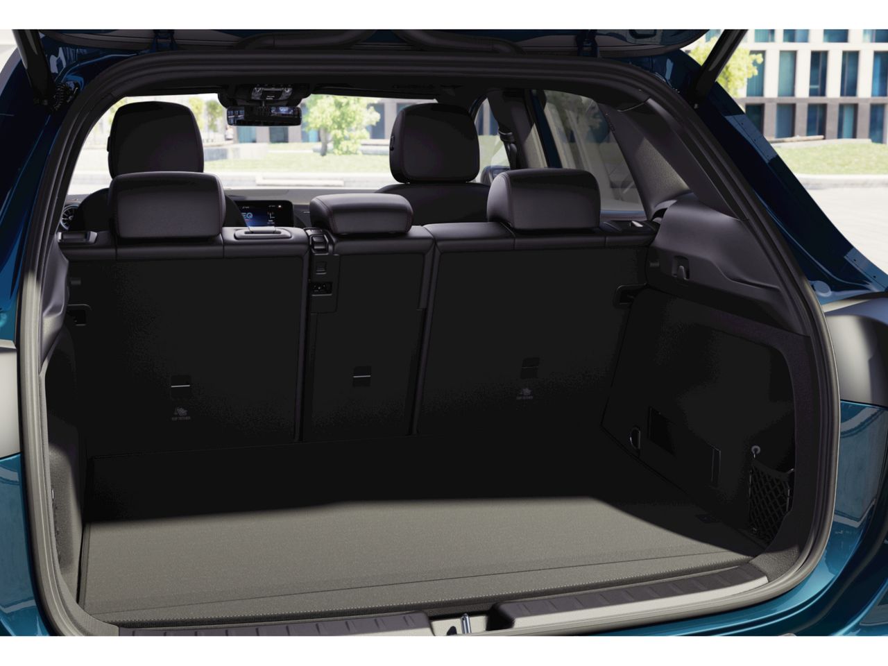 mercedes-eqa-250-amg-line-imagen-11