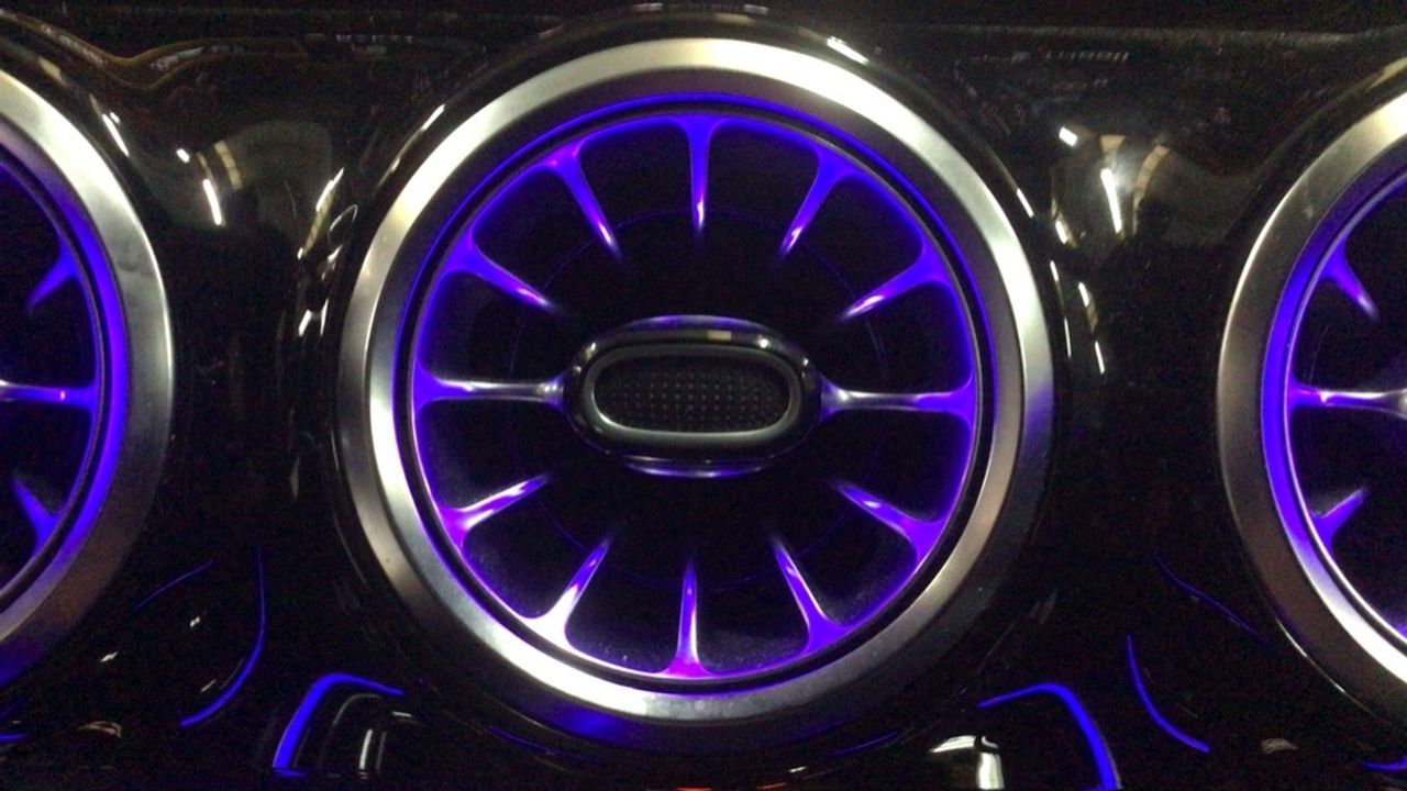 mercedes-eqa-250-amg-line-imagen-20