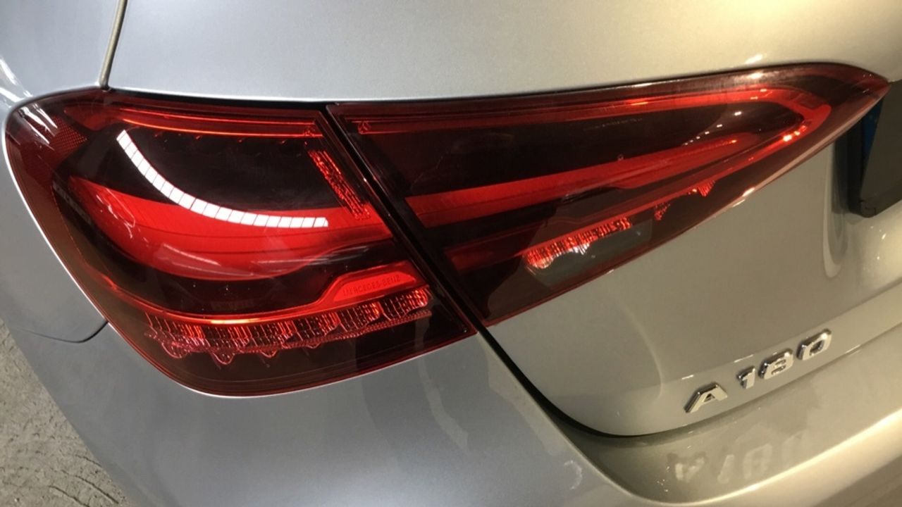 mercedes-clase-a-a-180-d-imagen-20