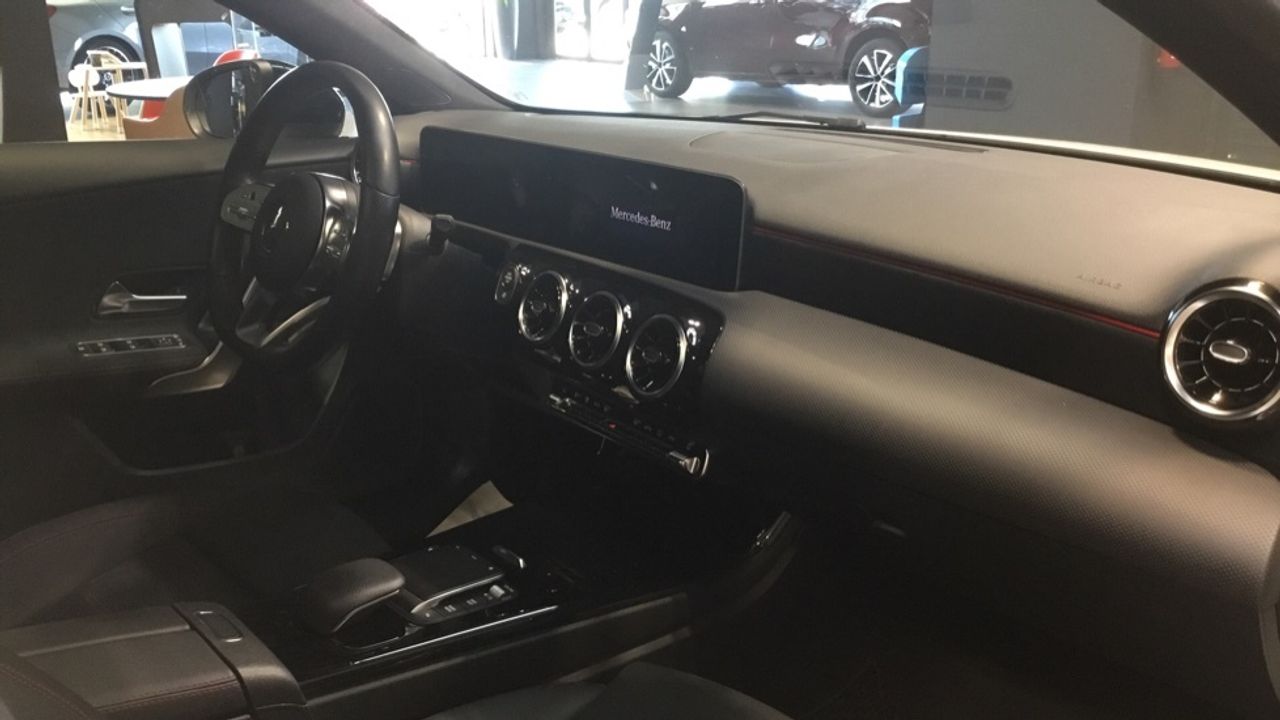 mercedes-clase-a-a-220-d-imagen-9