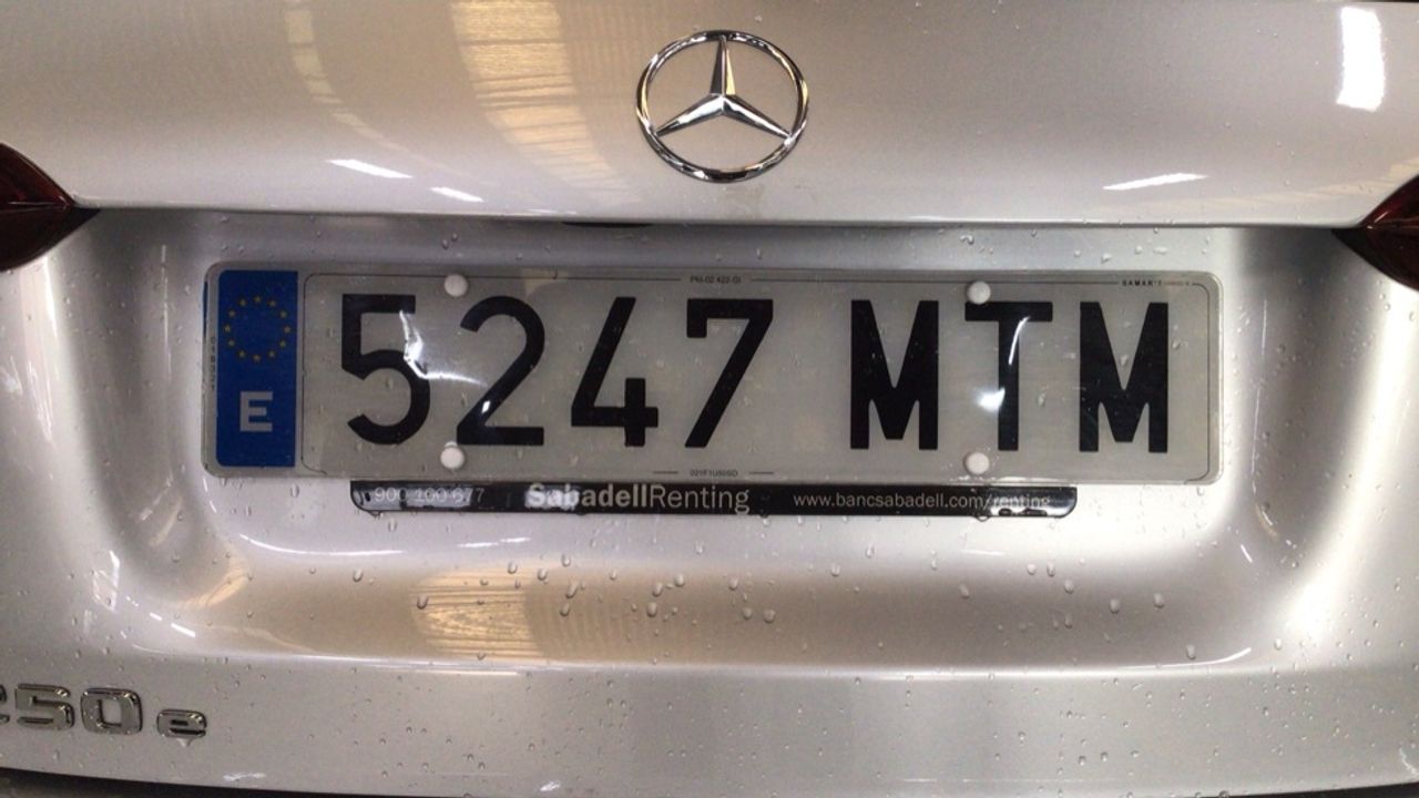 mercedes-clase-a-a-250-e-sedan-imagen-26