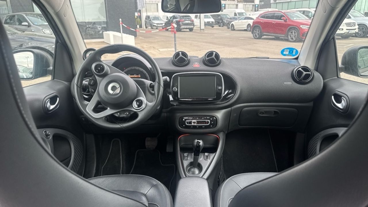 smart-fortwo-60kw81cv-eq-coupe-imagen-7