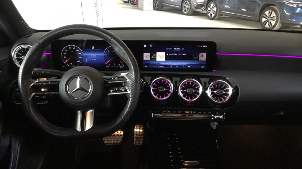 mercedes-clase-a-a-180-d-imagen-7