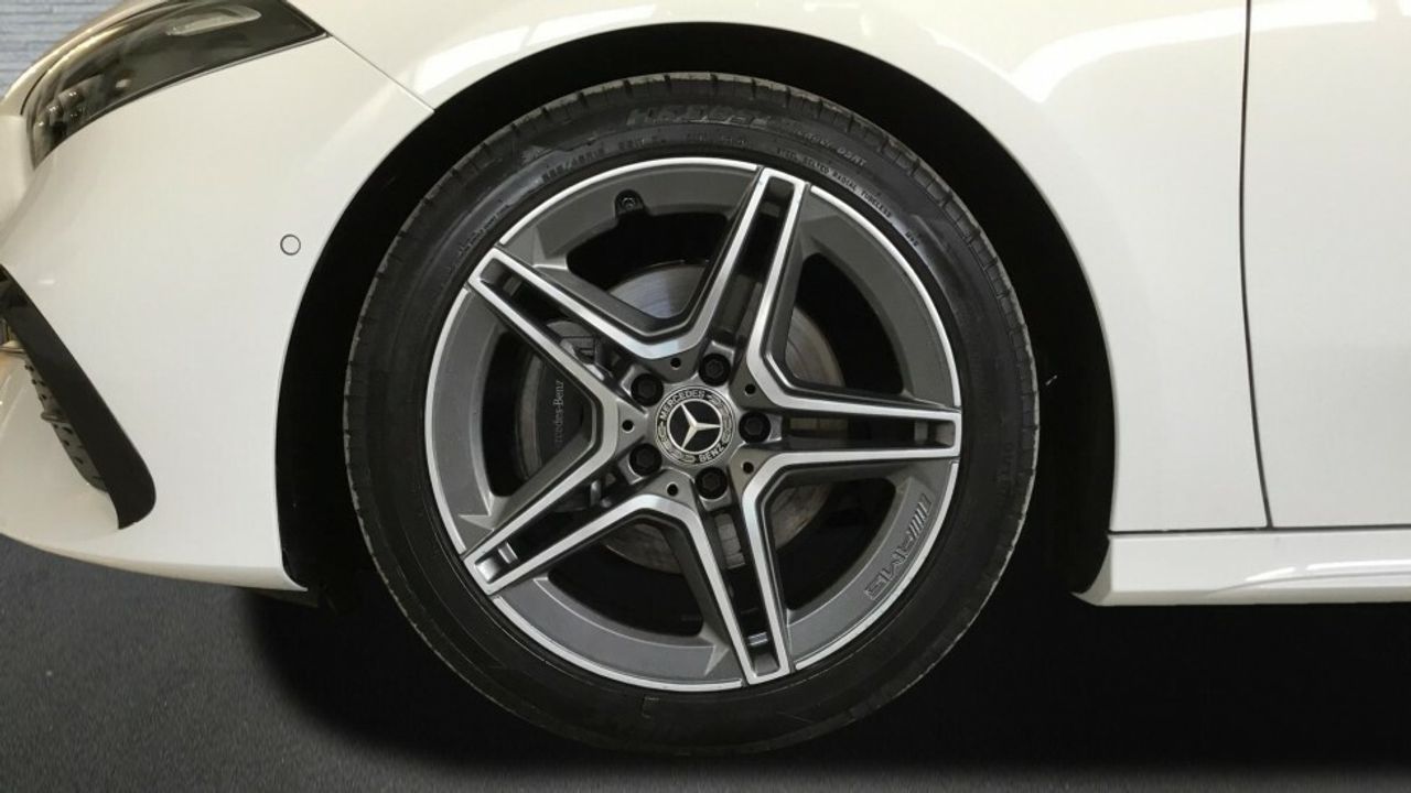 mercedes-clase-a-a-180-d-imagen-4
