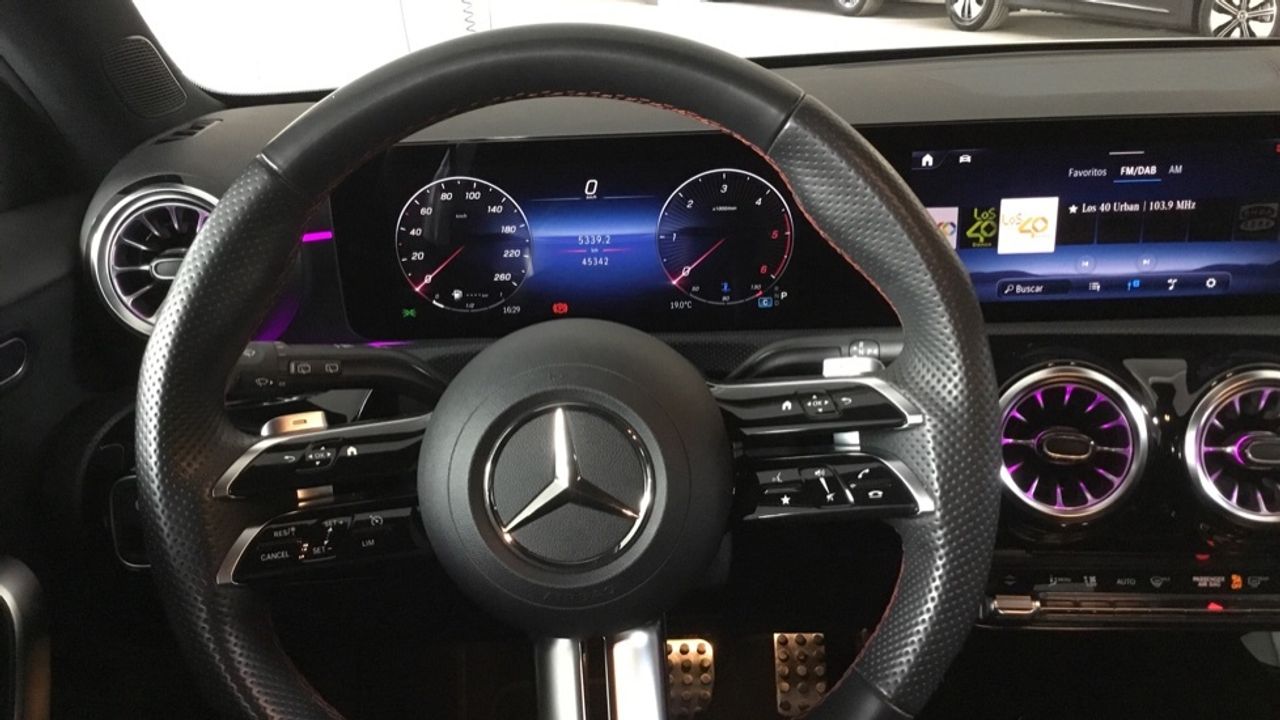 mercedes-clase-a-a-180-d-imagen-8