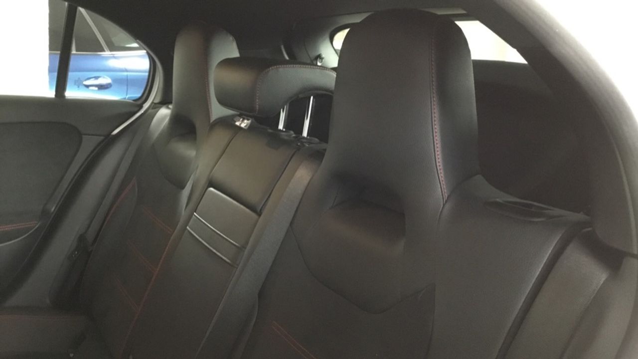mercedes-clase-a-a-180-d-imagen-10