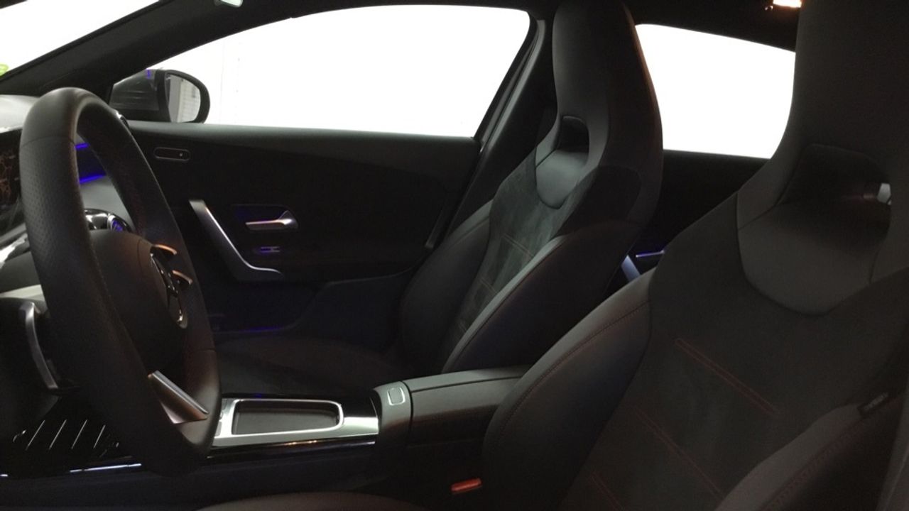 mercedes-clase-a-a-180-d-imagen-6