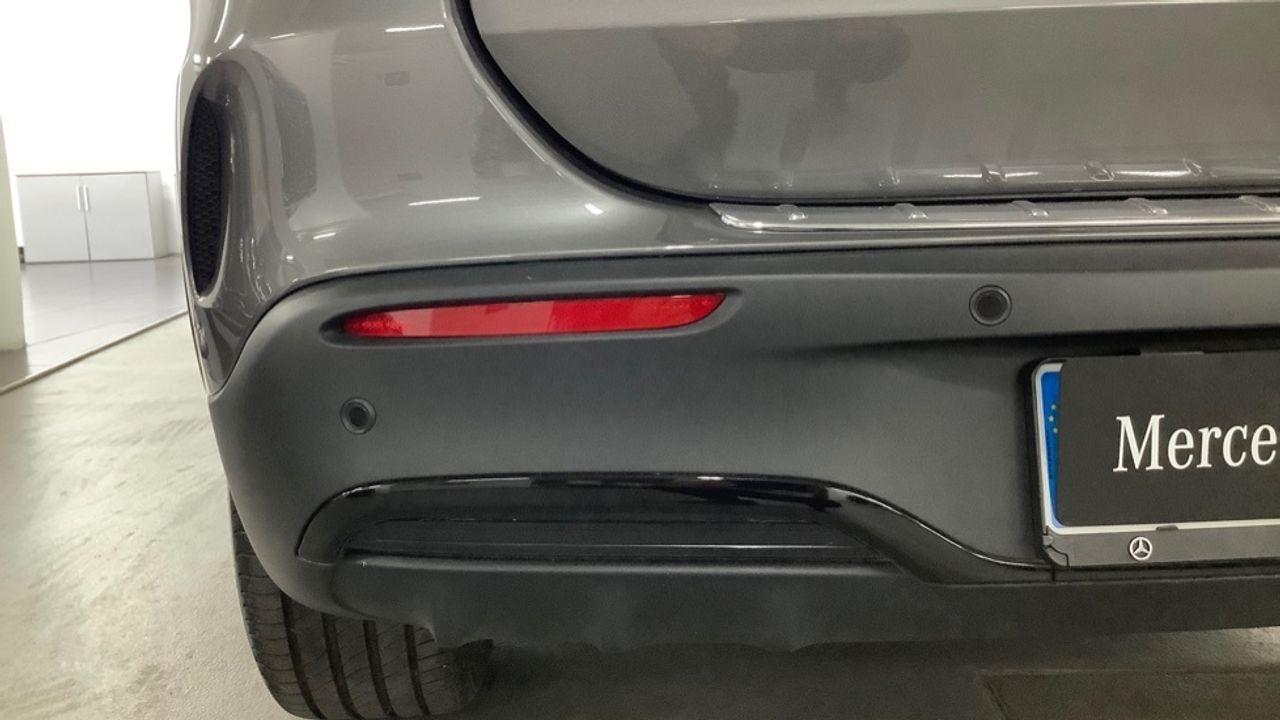 mercedes-eqa-eqa-250+-imagen-11