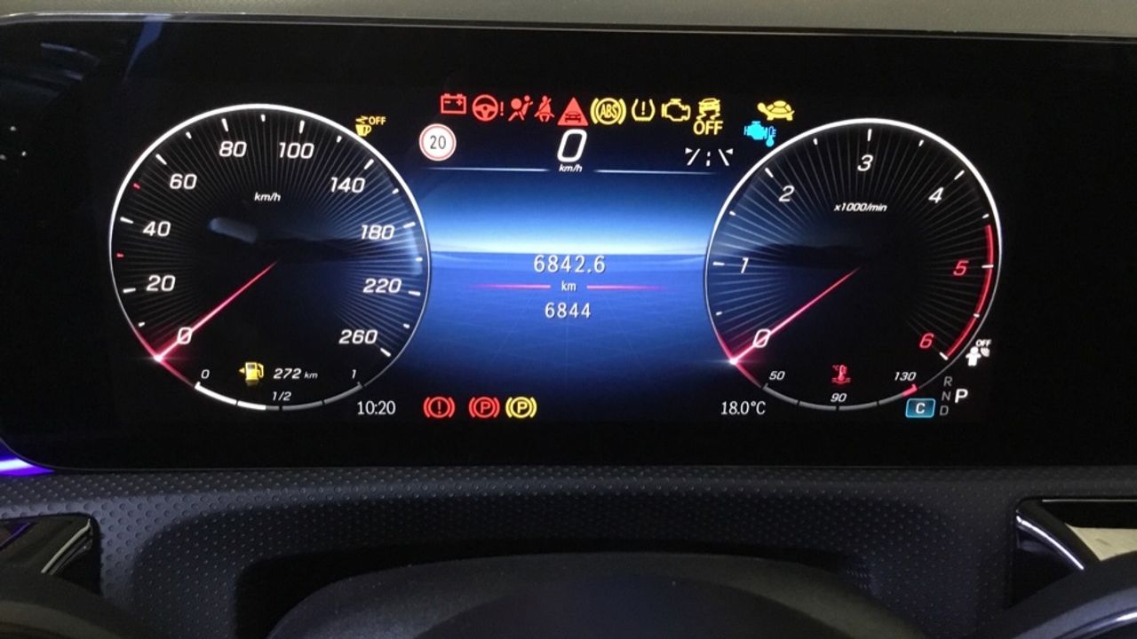 mercedes-clase-a-a-180-d-imagen-16