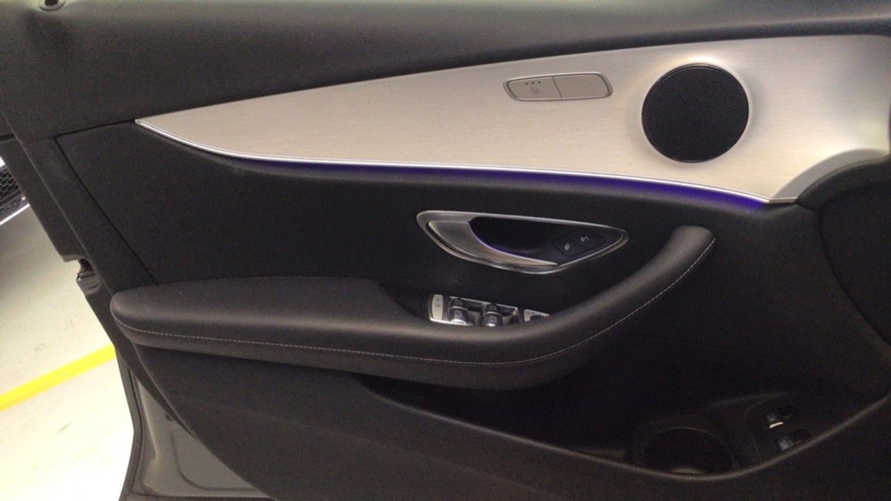 mercedes-clase-e-e-300-e-imagen-22