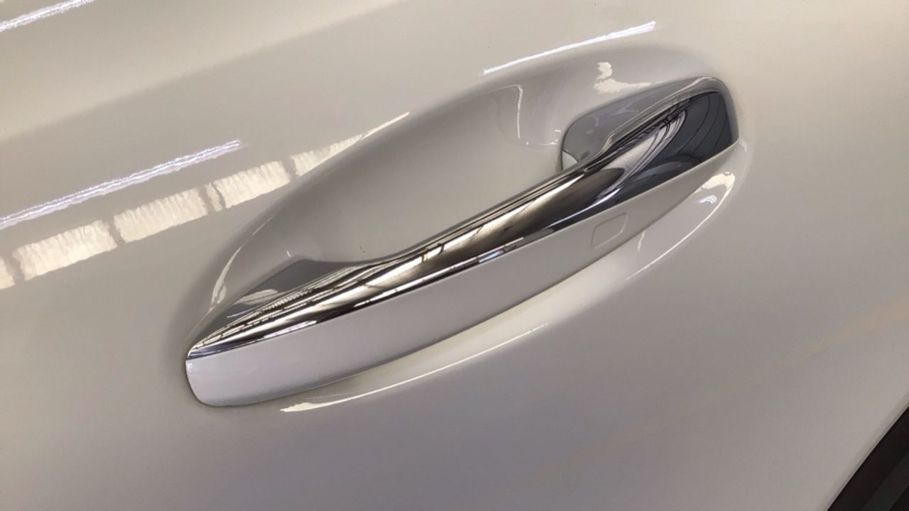 mercedes-eqb-eqb-250-imagen-16