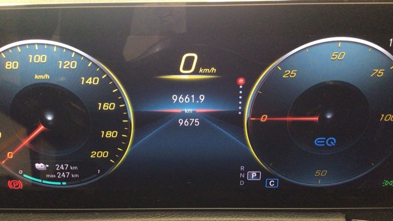 mercedes-eqb-eqb-250-imagen-24
