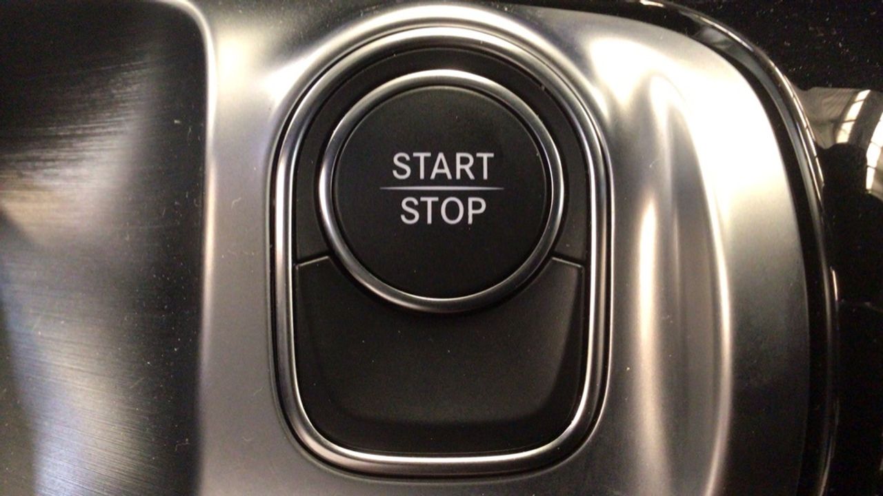 mercedes-eqb-eqb-250-imagen-21