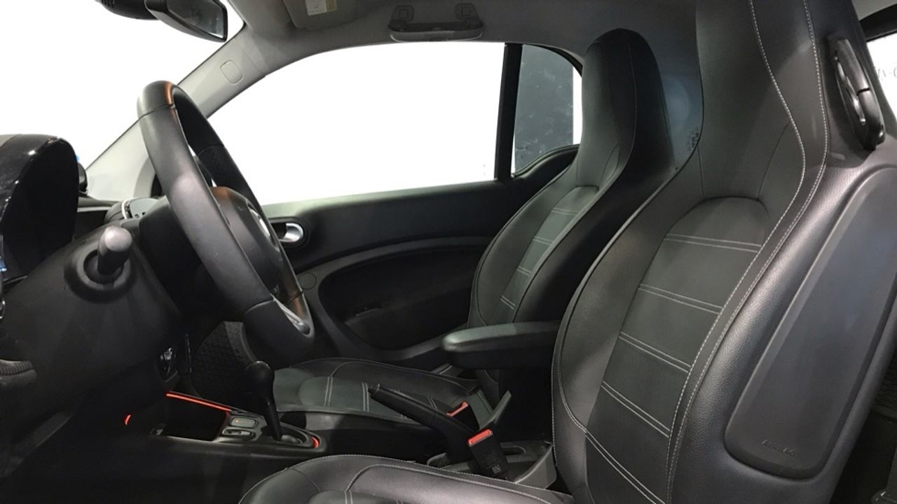 smart-fortwo-60kw81cv-eq-coupe-imagen-6