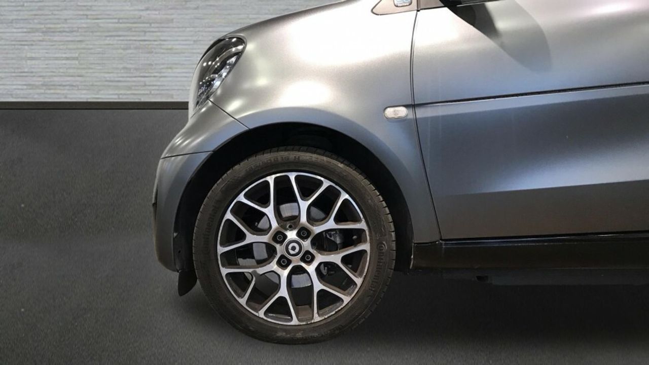 smart-fortwo-60kw81cv-eq-coupe-imagen-4