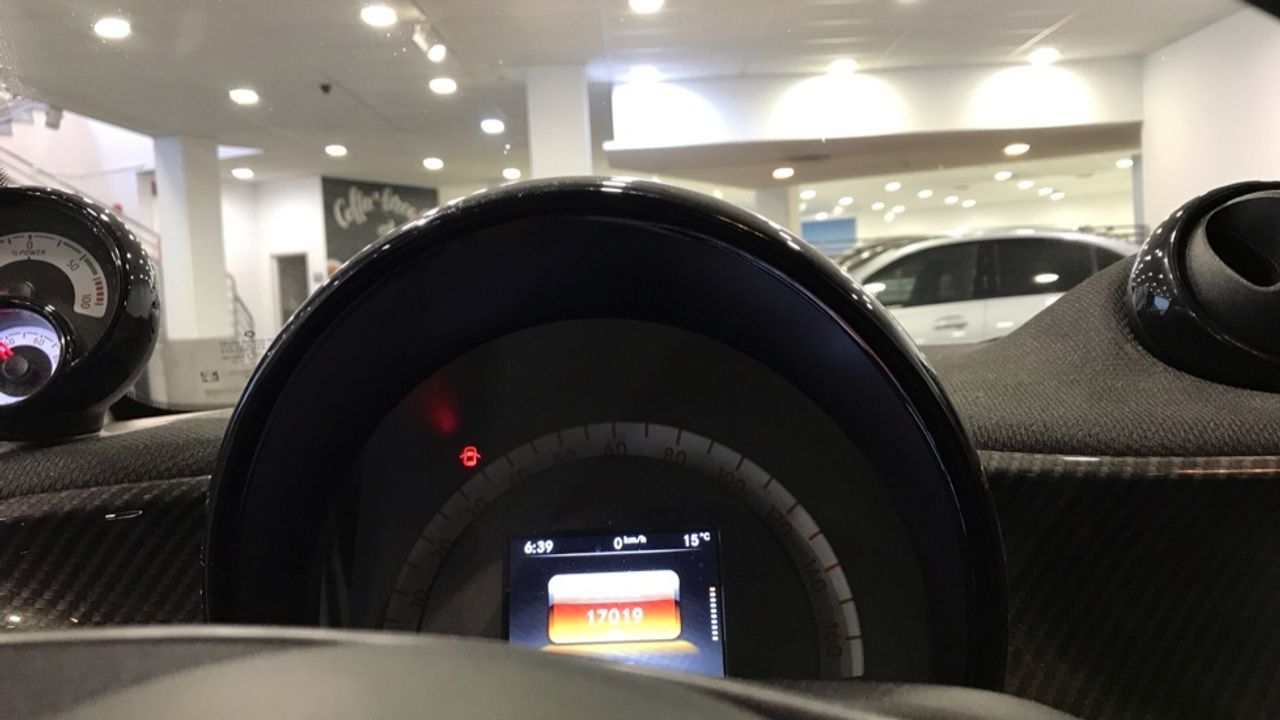 smart-fortwo-60kw81cv-eq-coupe-imagen-11