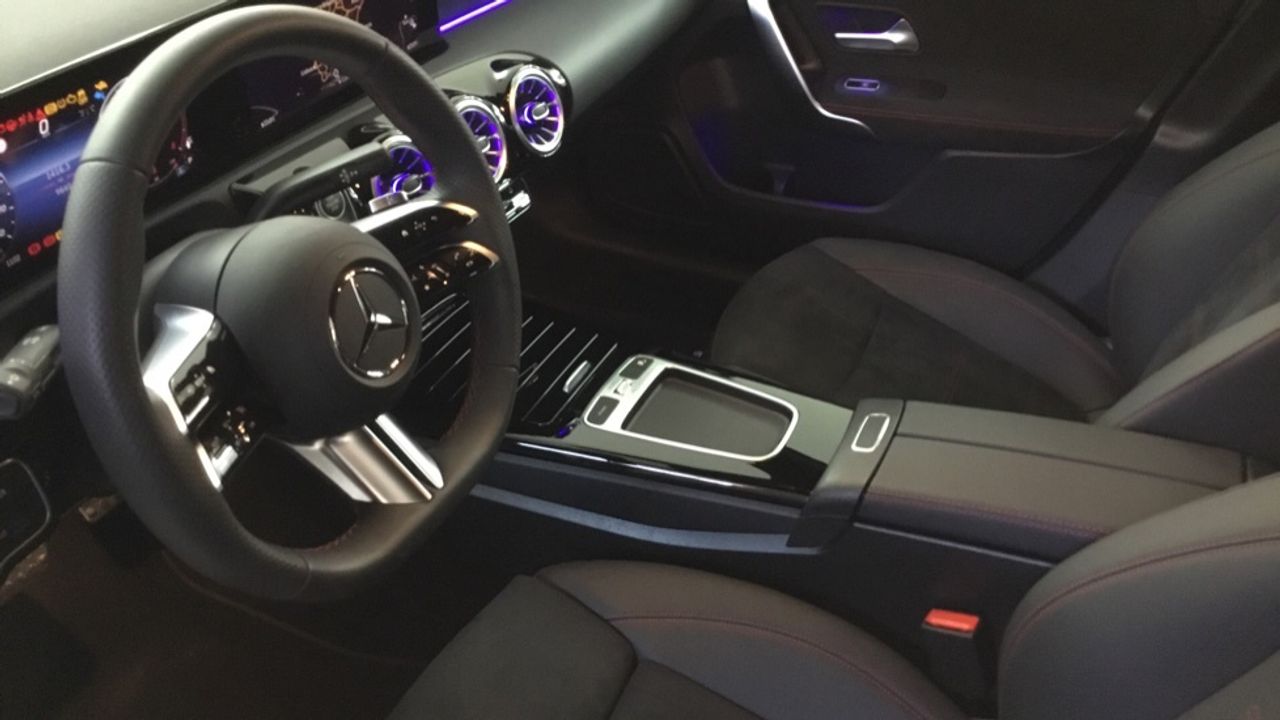 mercedes-clase-a-a-200-d-sedan-imagen-5