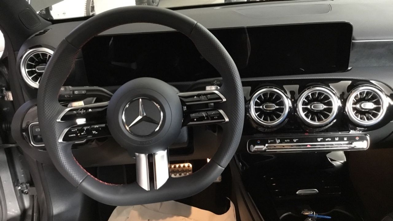 mercedes-clase-a-a-250-e-sedan-imagen-7