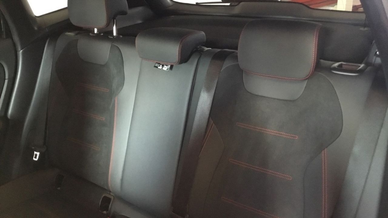 mercedes-gla-gla-200-d-imagen-10