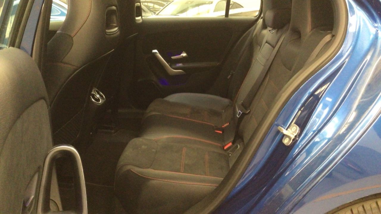 mercedes-benz-clase-a-250-e-compacto-imagen-10
