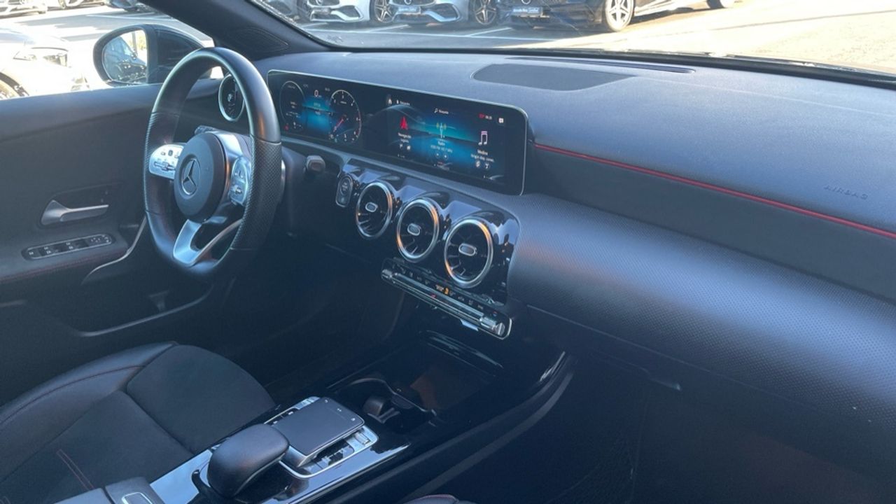 mercedes-clase-a-a-180-d-imagen-9