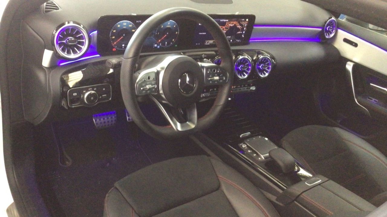 mercedes-clase-a-a-200-d-imagen-5