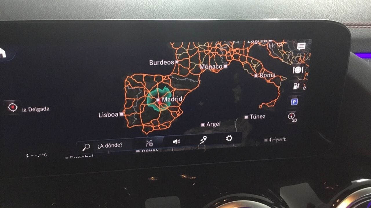 mercedes-eqa-250+-imagen-17