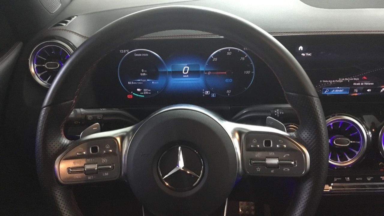 mercedes-eqa-250+-imagen-8
