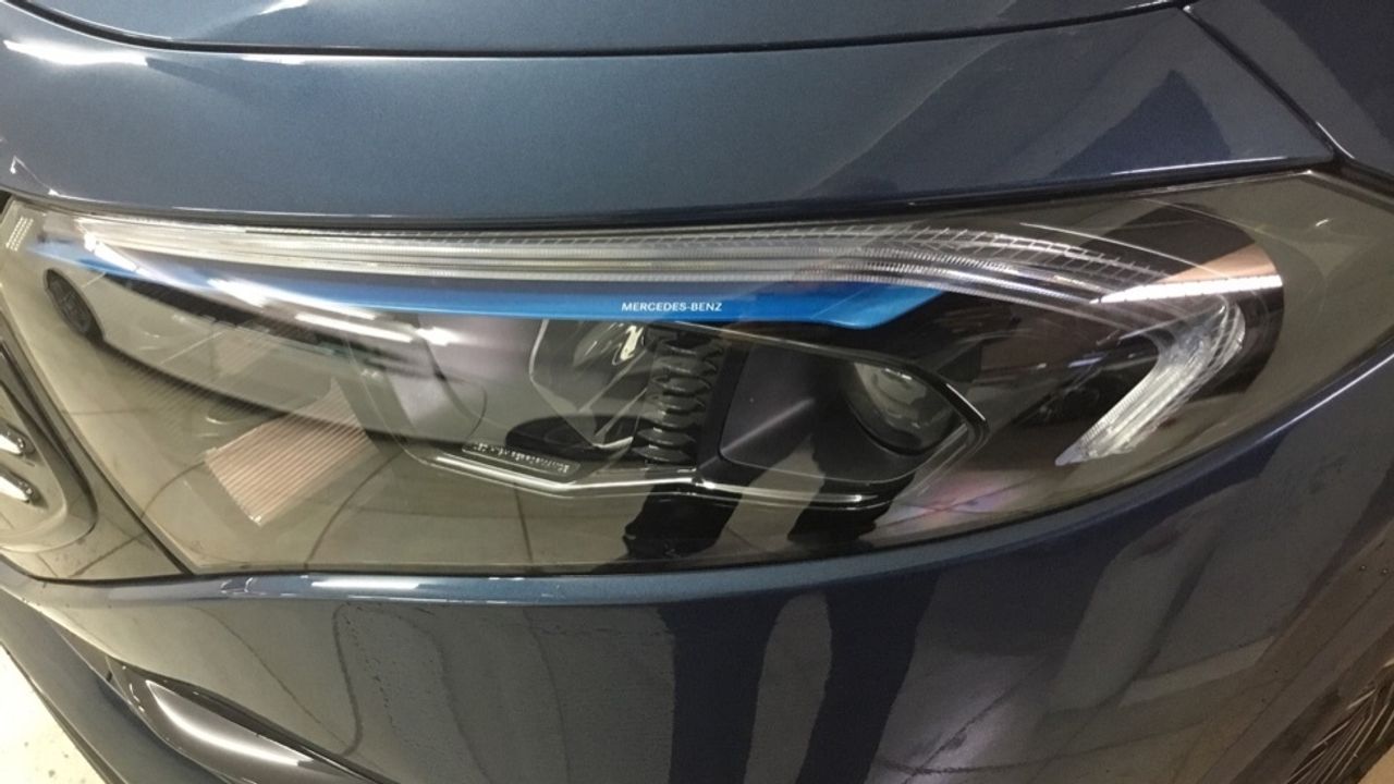 mercedes-eqa-250+-imagen-14