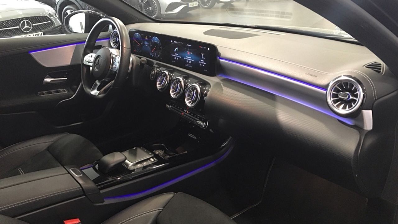 mercedes-clase-a-a-180-d-imagen-9