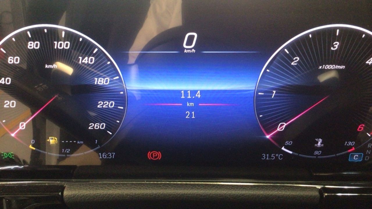 mercedes-gla-gla-200-d-imagen-23