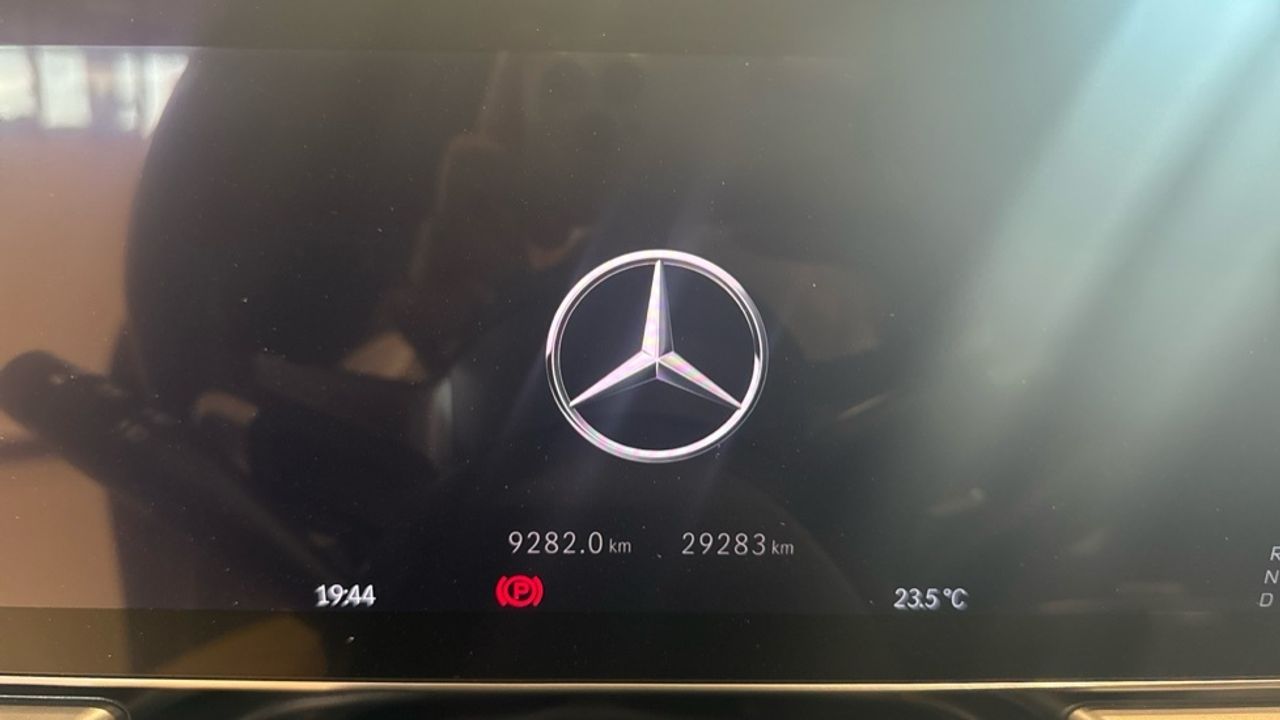 mercedes-eqe-350-imagen-11