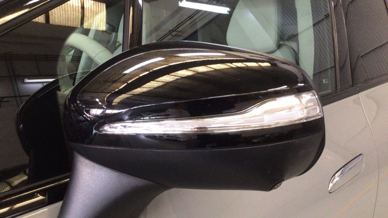 mercedes-benz-eqe-500-4matic-suv-imagen-15