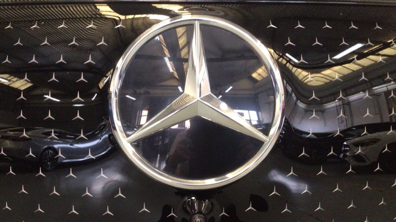 mercedes-benz-eqe-500-4matic-suv-imagen-12