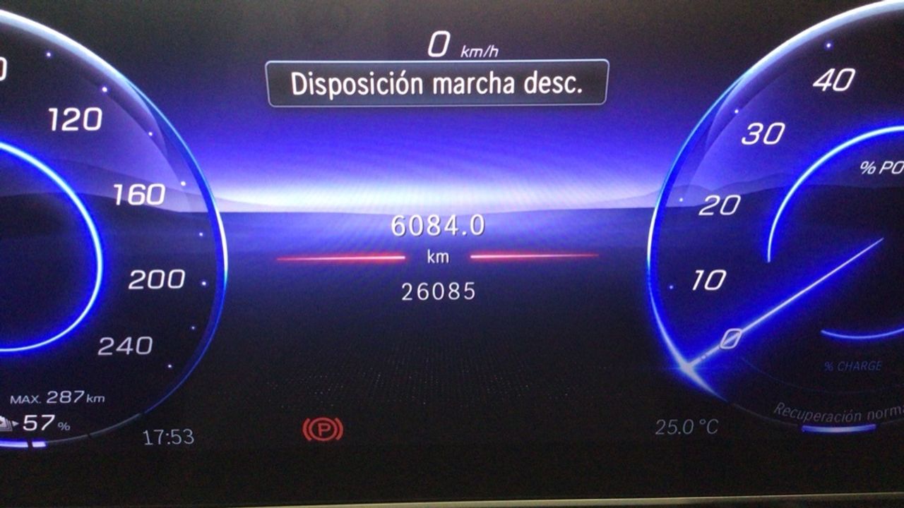 mercedes-benz-eqe-500-4matic-suv-imagen-24