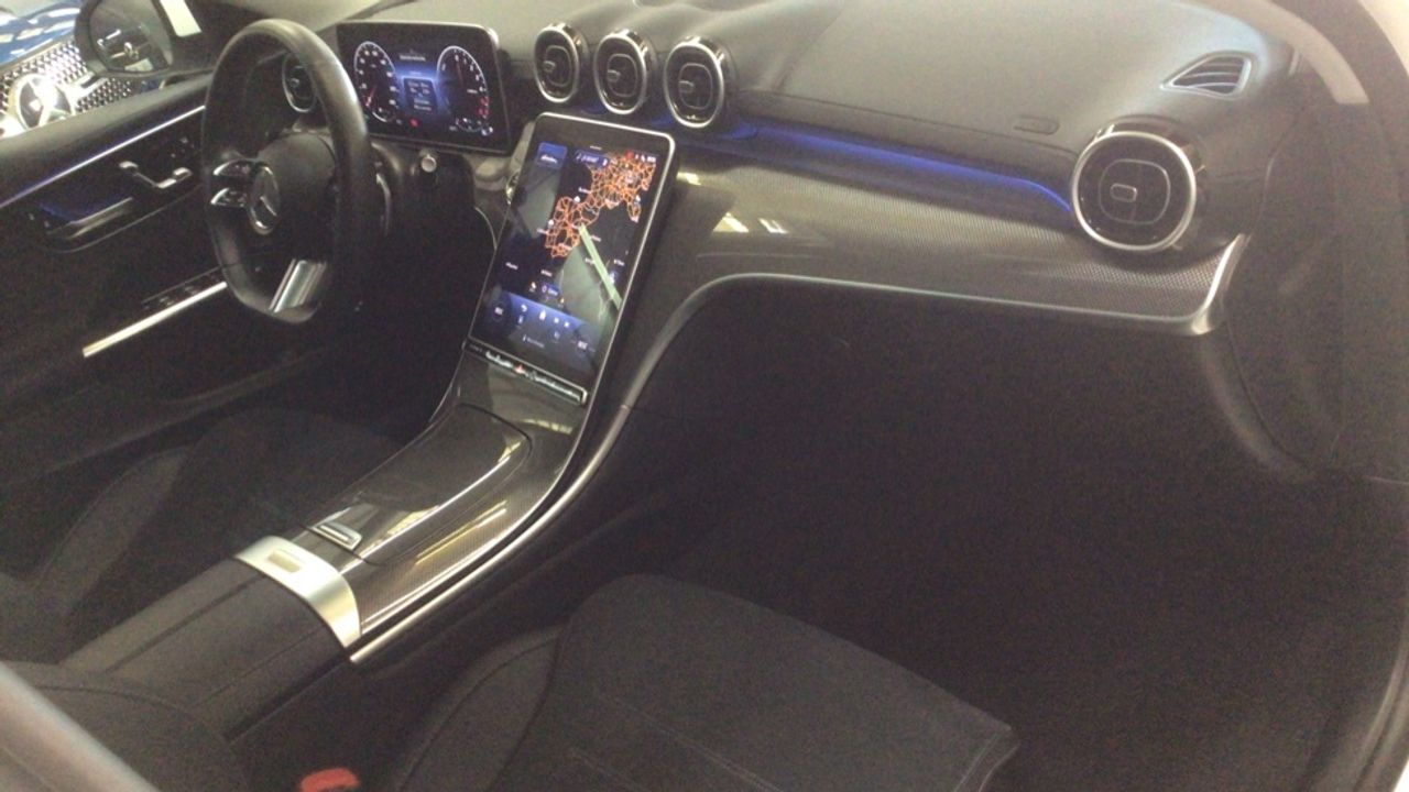 mercedes-clase-c-c-300-d-e-berlina-imagen-9