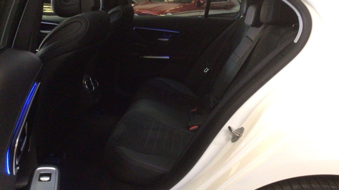 mercedes-clase-c-c-300-d-e-berlina-imagen-10