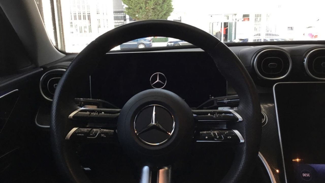 mercedes-clase-c-c-300-d-e-berlina-imagen-8