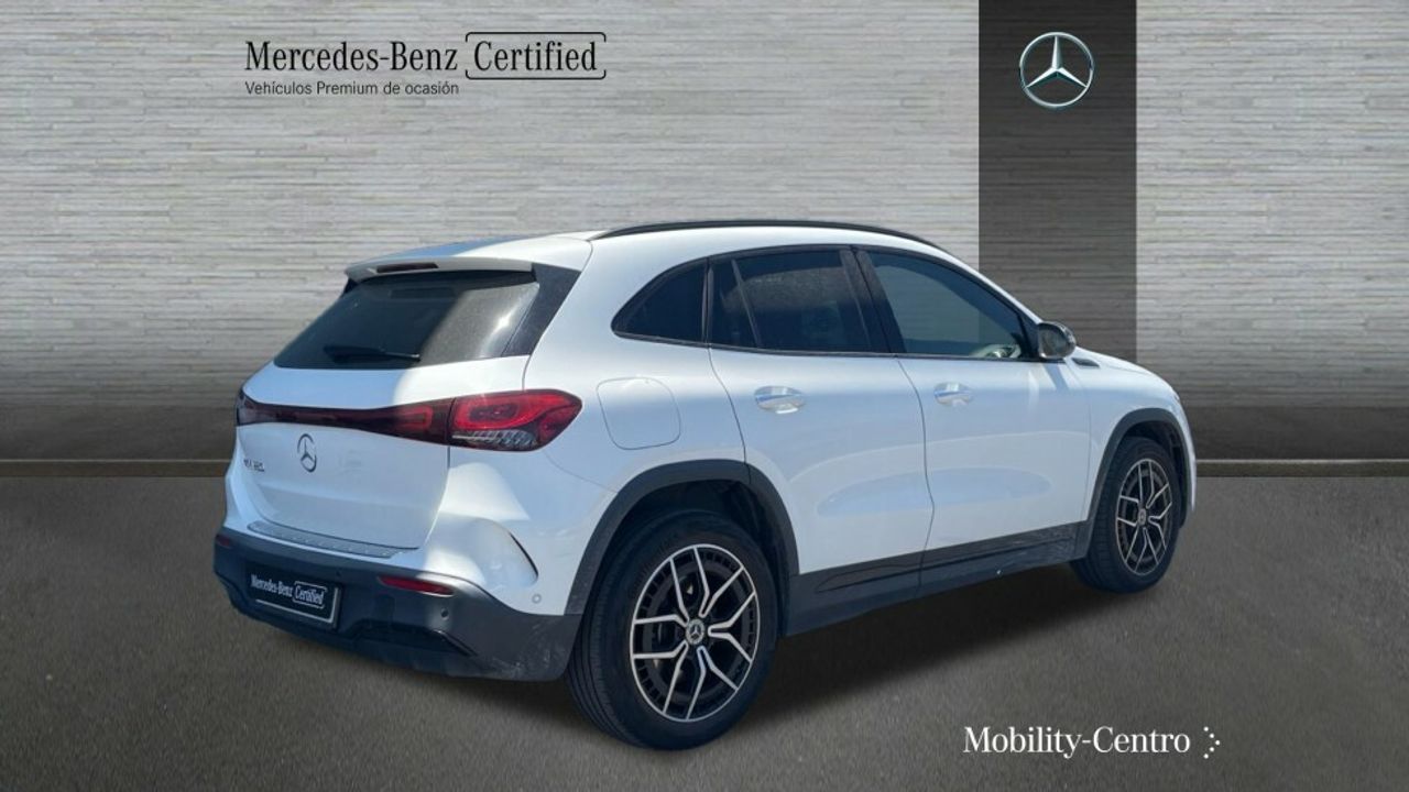 mercedes-eqa-250-amg-line-imagen-1