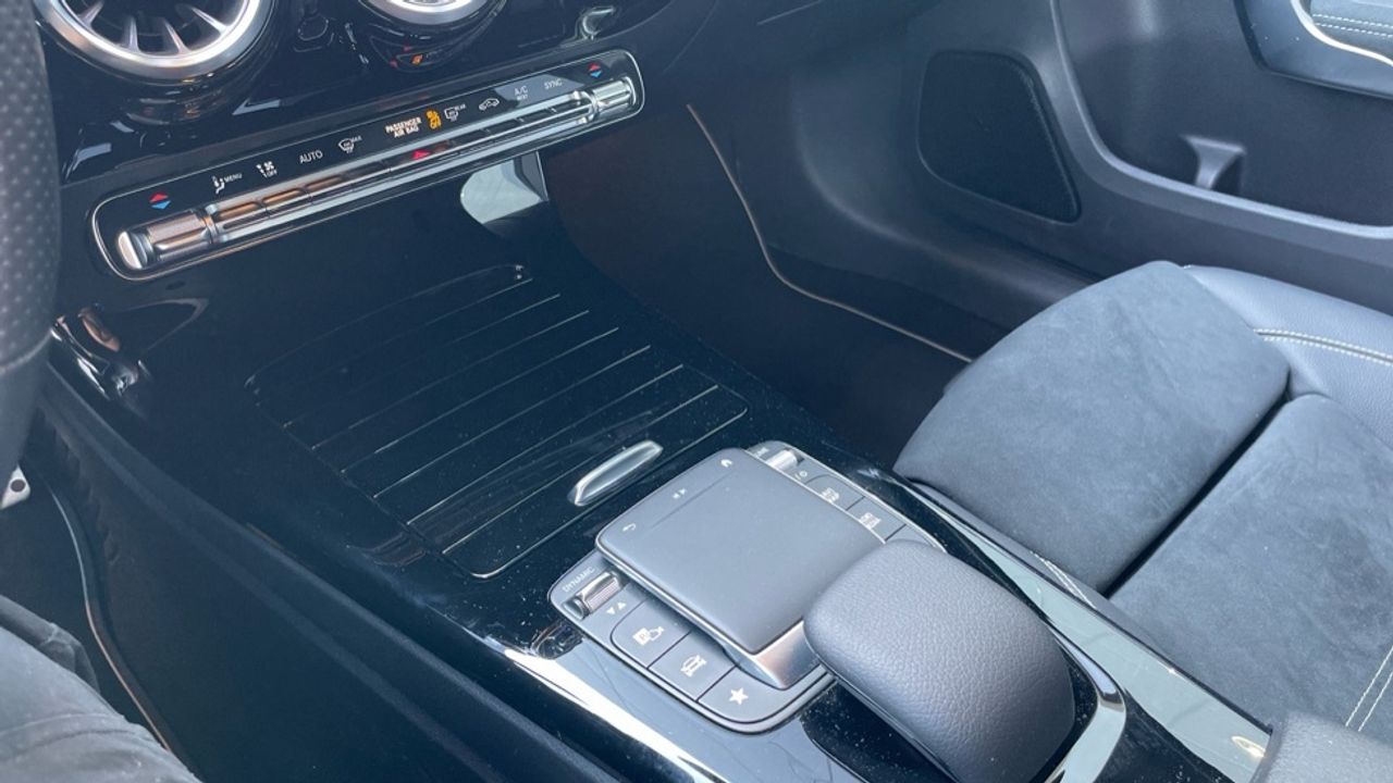 mercedes-clase-a-sedan-a-200-d-imagen-17