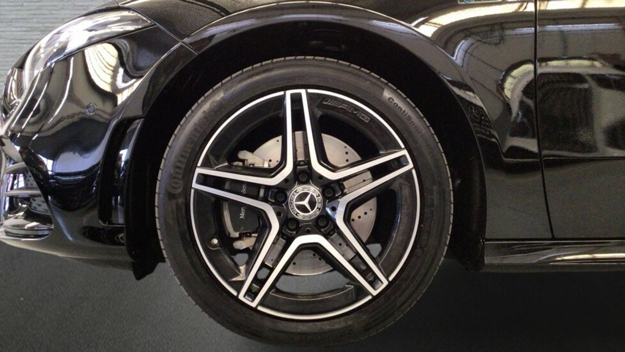 mercedes-clase-a-sedan-a-250-e-imagen-4