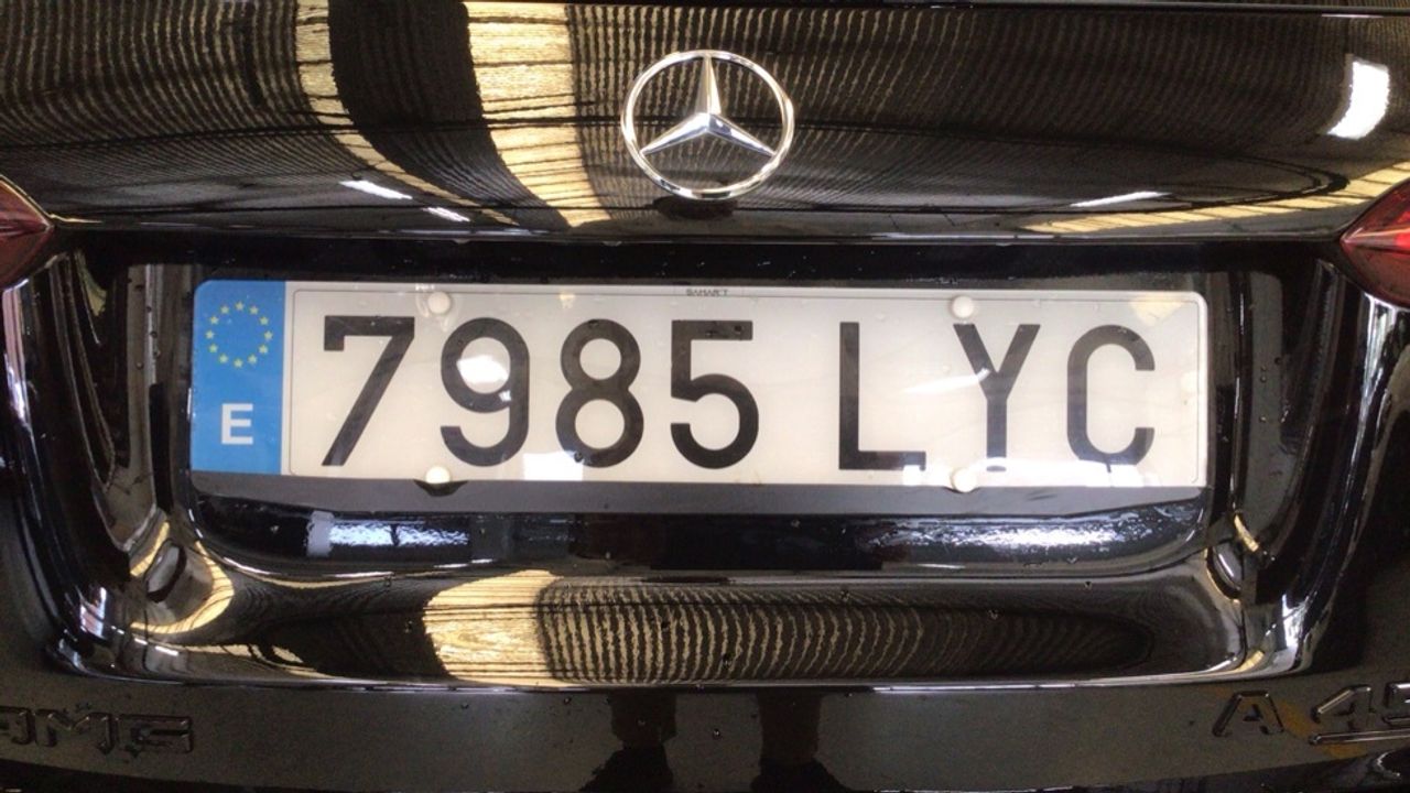 mercedes-clase-a-mercedes-amg-a-45-s-4matic+-imagen-28