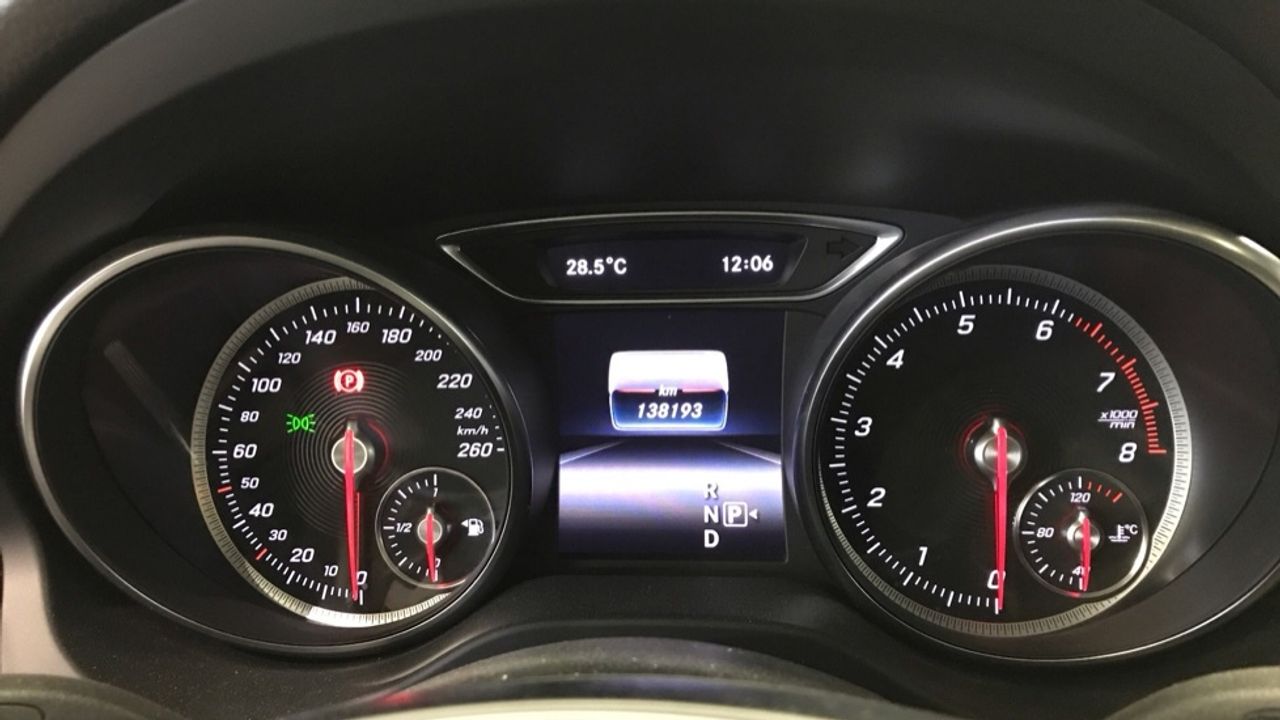 mercedes-clase-cla-cla-200-imagen-17
