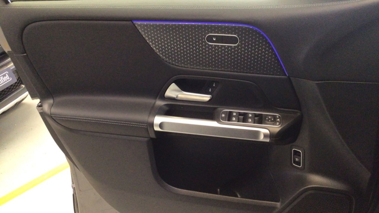 mercedes-glb-glb-220-d-4matic-imagen-22