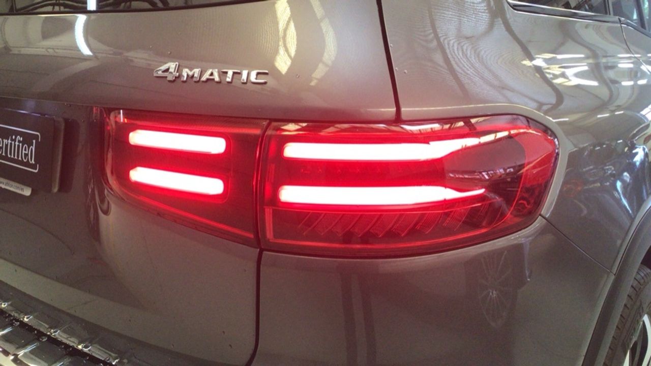 mercedes-glb-glb-220-d-4matic-imagen-15